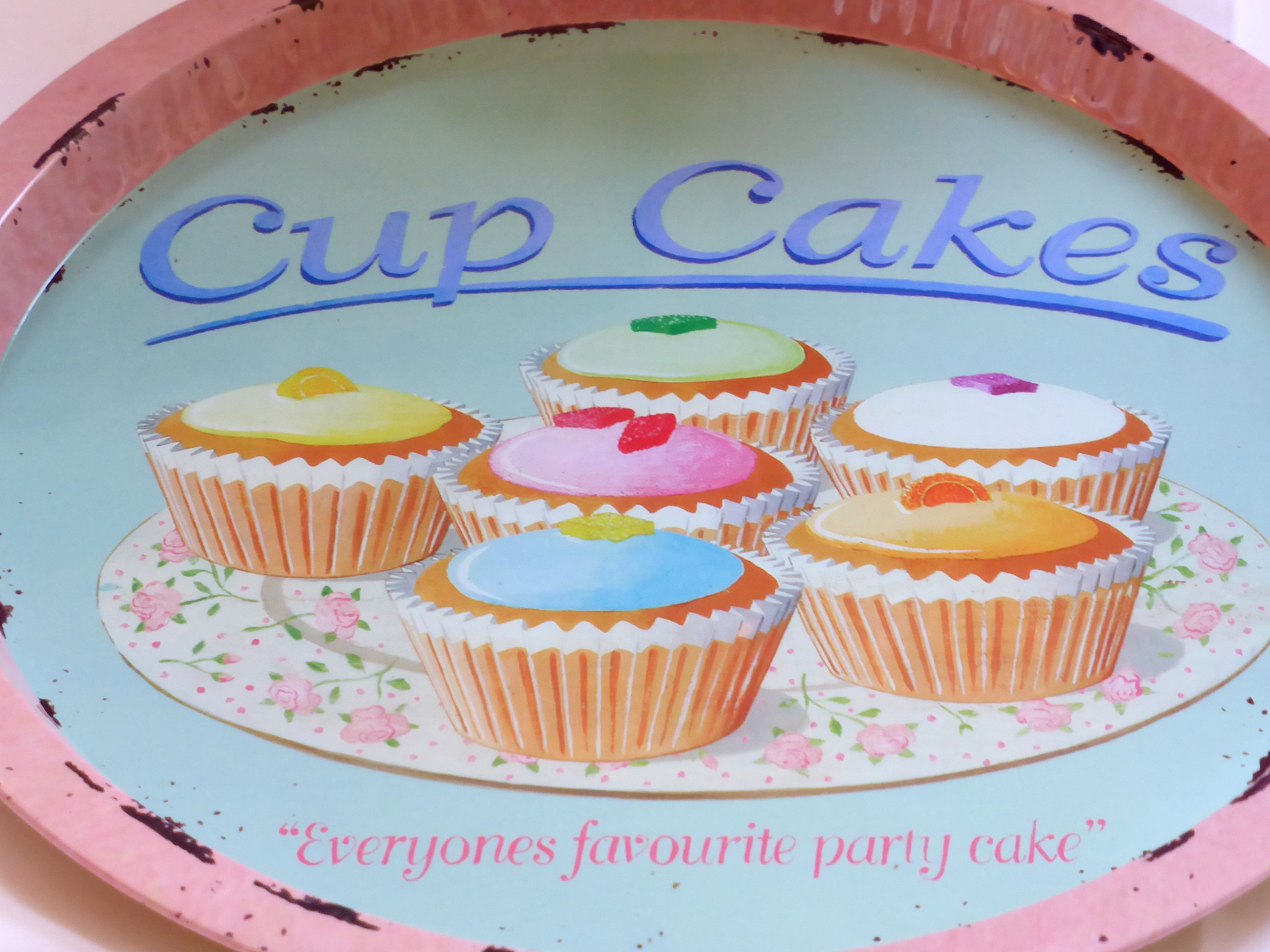 Servírovací tac-Cup Cakes