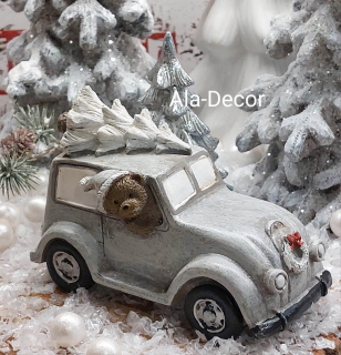 Vánoční auto s medvídkem